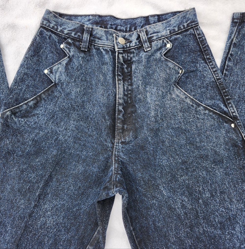 Womans Roper Jeans - Picture 3 of 8